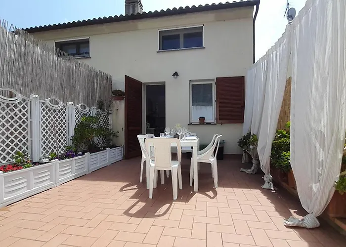 La Casa Accanto Casa vacanze Rio dellʼElba